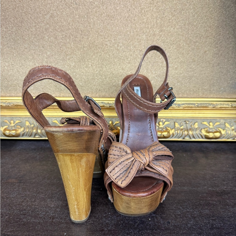 Miu Miu Brown Leather Platform heels